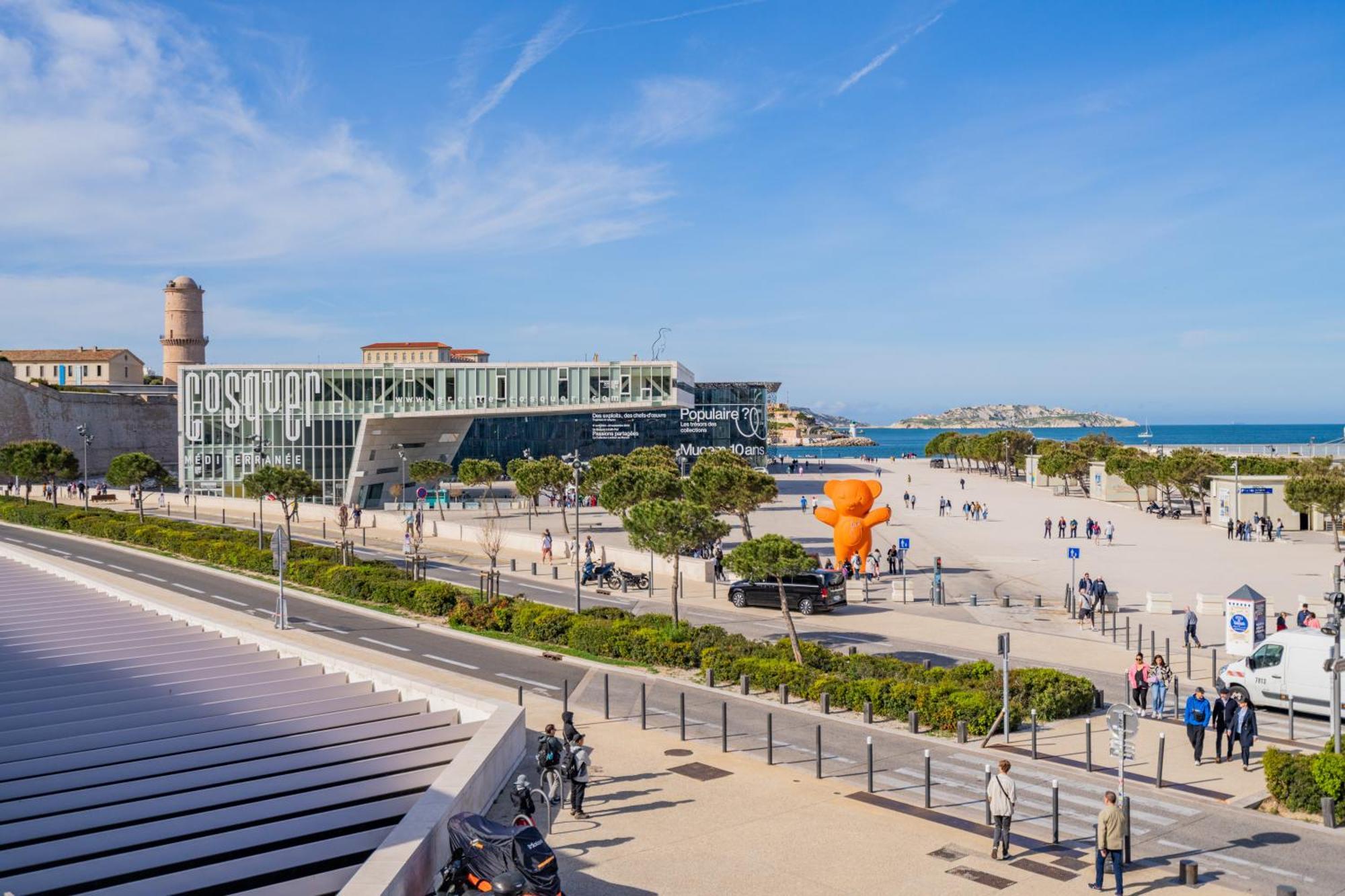Apartment Le Lacydon, 8 Pers, 2 Minutes Du Vieux Port Emplacement Exceptionnel Marseilles